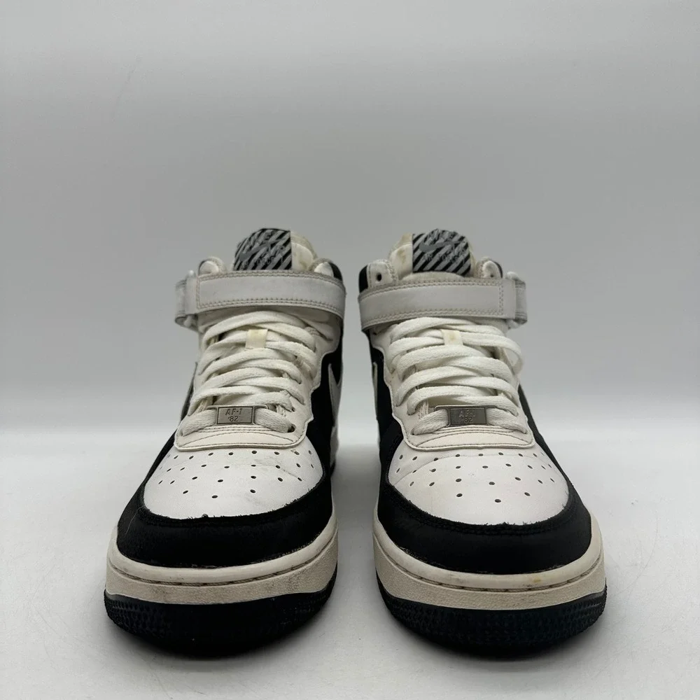 Nike 314195-028 Youth Size 6Y Womens 7.5 Black/White Air Force 1 Mid GS Sneakers